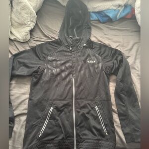 Lebron full zip